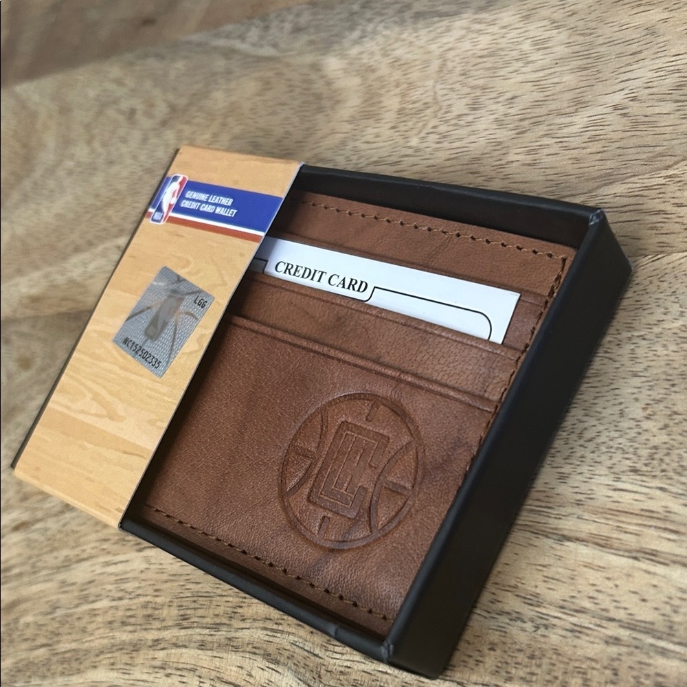 NBA Clippers  Brown Leather Credit Card Holder - Picture 8 of 10
